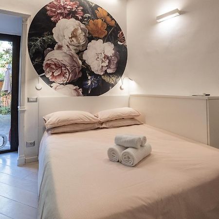 Rione Monti Studio Apt With Private Garden 로마 외부 사진