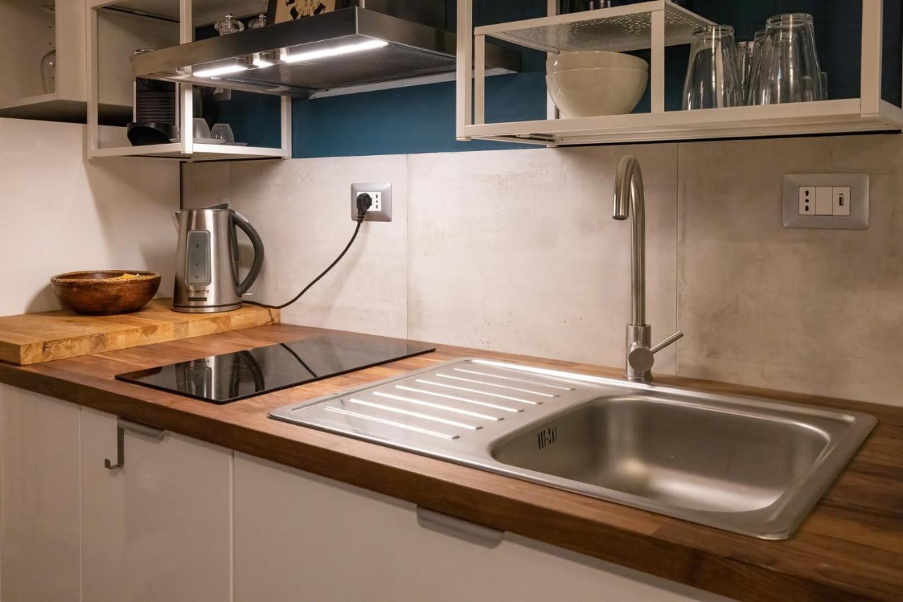 Rione Monti Studio Apt With Private Garden 로마 외부 사진