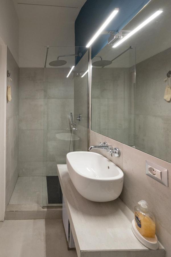 Rione Monti Studio Apt With Private Garden 로마 외부 사진